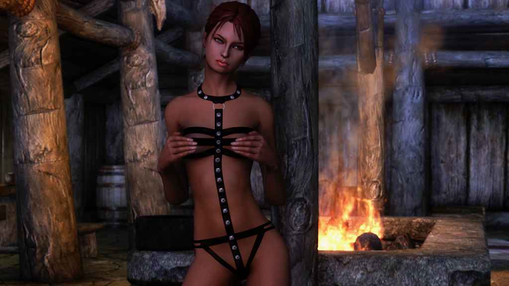  Skyrim      (UNPetite)