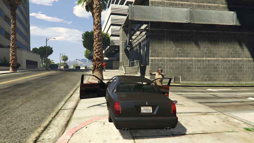  GTA 5    (Deadly car door)