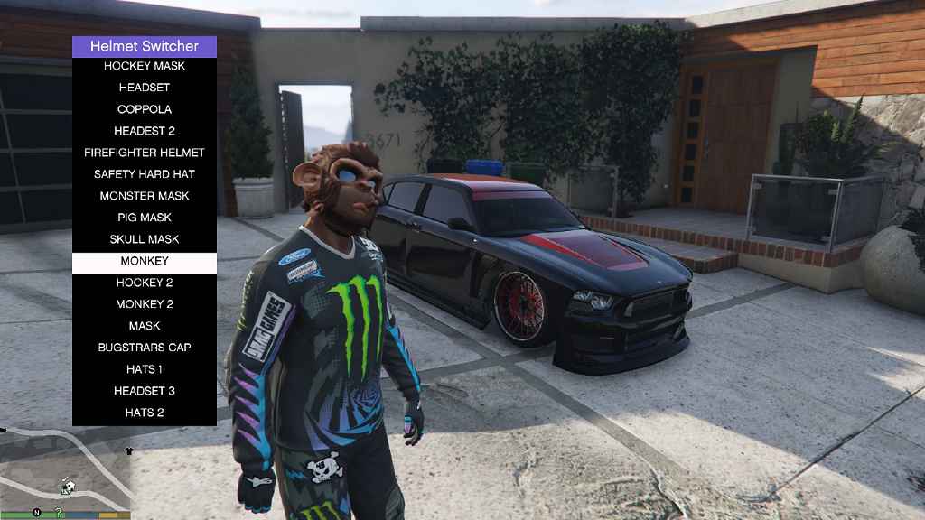  GTA 5    (Helmet Switcher)