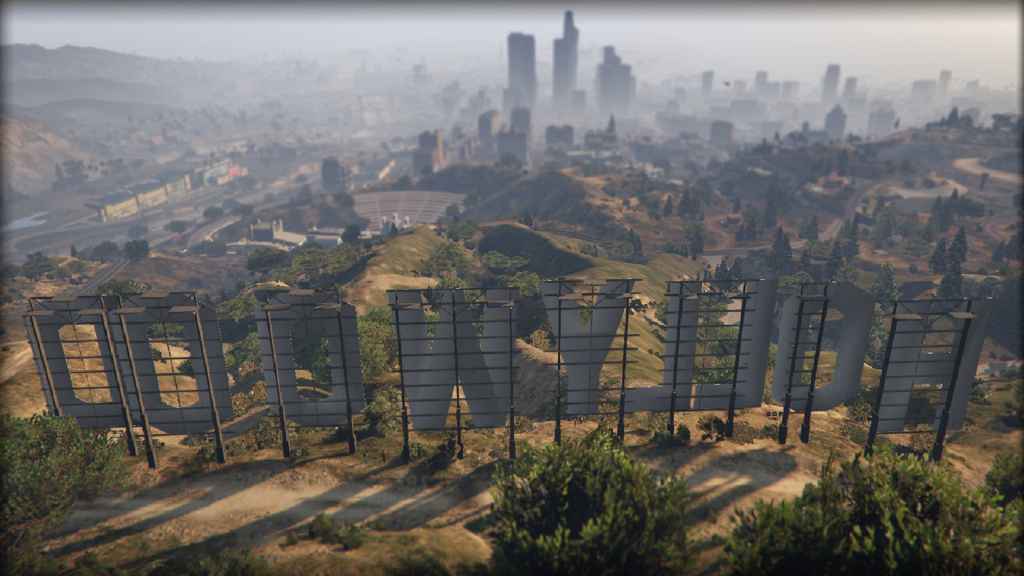  GTA 5    (Hollywood Sign)