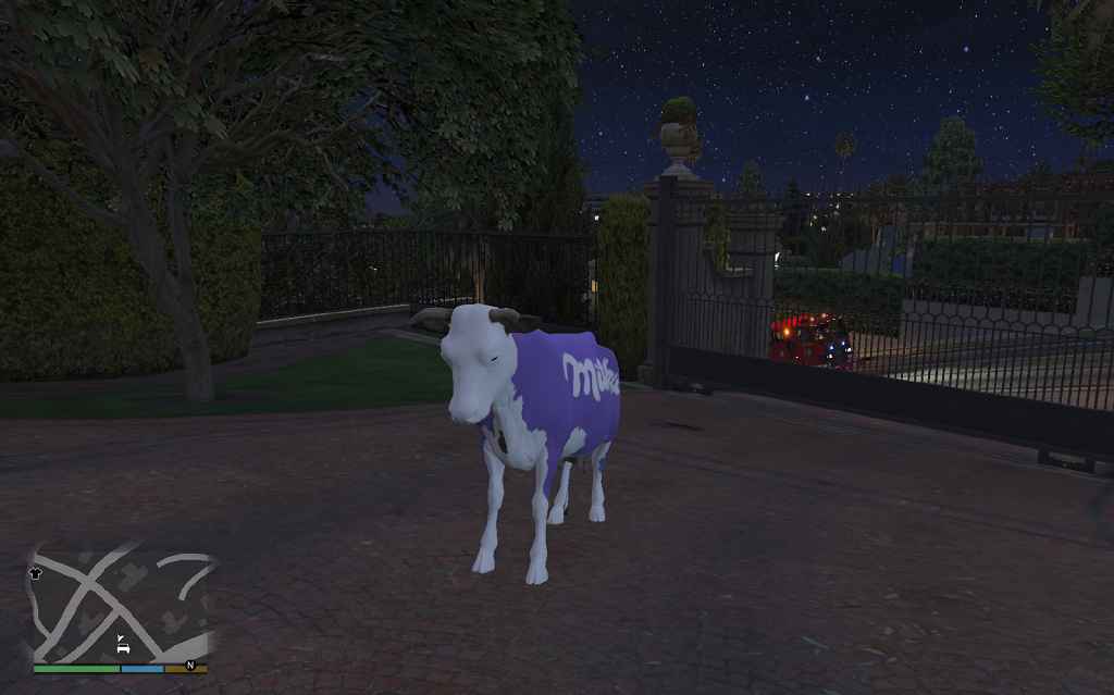  GTA 5    (Milka Cow)