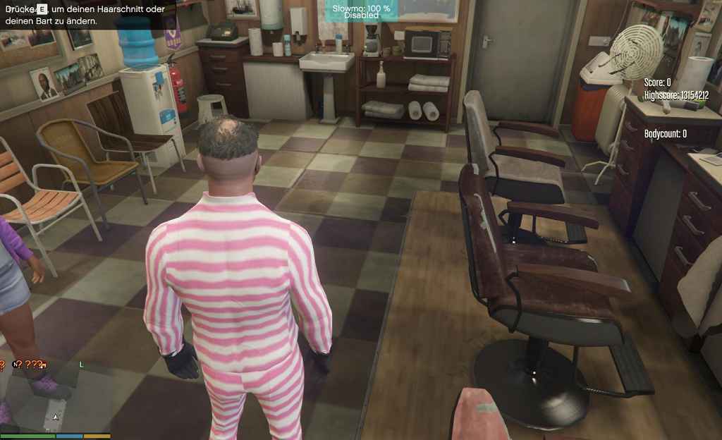  GTA 5     (Pink Striped Bodysuit for Trevor)